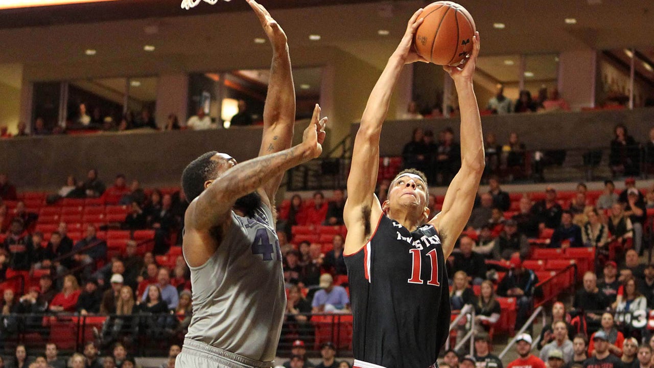 Short-handed K-State gets spanked by Texas Tech, 64-47
